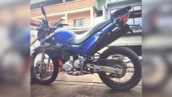 Condutor sem CNH e usando chinelos tem moto apreendida pela GCM em Itabirito
