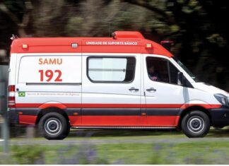 Itabirito: homem de 65 anos cai de escada, fica inconsciente e é socorrido com urgência pelo Samu Itabirito: homem de 65 anos cai de escada, fica inconsciente e é socorrido com urgência pelo Samu