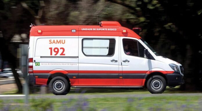Itabirito: homem de 65 anos cai de escada, fica inconsciente e é socorrido com urgência pelo Samu Itabirito: homem de 65 anos cai de escada, fica inconsciente e é socorrido com urgência pelo Samu