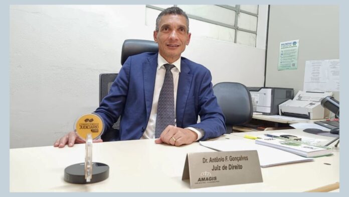 Juiz Doutor Antônio deixará a Comarca de Itabirito