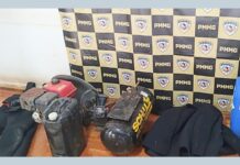 Itabirito: Patrulha Rural flagra garimpo ilegal de ouro no Calado; PMs prendem 1, entregue à Polícia Federal Itabirito: Patrulha Rural flagra garimpo ilegal de ouro no Calado; PMs prendem 1, entregue à Polícia Federal