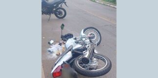 GCM, Itabirito: motoqueiro sem CNH foge de blitz em alta velocidade, bate e é preso com placa clonada GCM, Itabirito: motoqueiro sem CNH foge de blitz em alta velocidade, bate e é preso com placa clonada