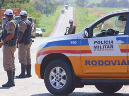PMRv prende na MG-030 foragido ligado ao Comando Vermelho com ficha criminal em Ouro Preto PMRv prende na MG-030 foragido ligado ao Comando Vermelho com ficha criminal em Ouro Preto