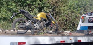 Camuflada e com placa clonada, moto furtada em Betim é encontrada pela PM na BR-356, em Itabirito Camuflada e com placa clonada, moto furtada em Betim é encontrada pela PM na BR-356, em Itabirito