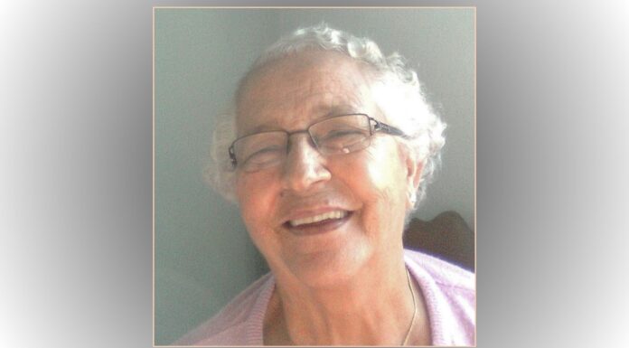 Itabirito: aos 89 anos, morre Dona Berenice, moradora histórica da Vila Gonçalo; mãe de Ricardo Francisco Itabirito: aos 89 anos, morre Dona Berenice, moradora histórica da Vila Gonçalo; mãe de Ricardo Francisco