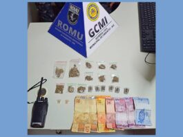 Madrugada deste sábado em Itabirito: traficante corre ao ver a Romu, mas é pego perto do parquinho do PA Madrugada deste sábado em Itabirito: traficante corre ao ver a Romu, mas é pego perto do parquinho do PA