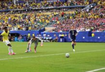 Brasil vence a Escócia por 3 a 0, garante liderança do Grupo C e avança na Copa Vini Jr. marca o primeiro gol do Brasil sobre a Escócia • Marc Atkins/Getty Images/Via Fifa