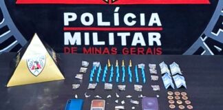Ouro Preto: adolescente (de 16 anos) é apreendido com crack, cocaína e maconha na Vila Aparecida Ouro Preto: adolescente (de 16 anos) é apreendido com crack, cocaína e maconha na Vila Aparecida