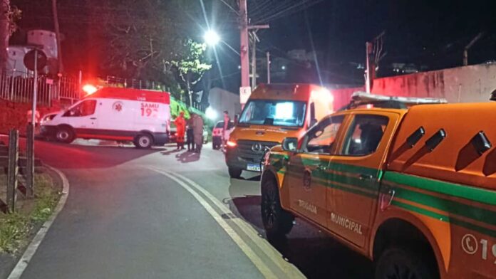 Itabirito: homem sofre suspeita de traumatismo craniano após acidente de bicicleta no Santa Tereza Itabirito: homem sofre suspeita de traumatismo craniano após acidente de bicicleta no Santa Tereza