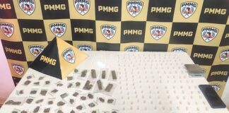 Itabirito: adolescente é pego com 168 pedras de crack, cocaína e maconha no Padre Adelmo Itabirito: adolescente é pego com 168 pedras de crack, cocaína e maconha no Padre Adelmo