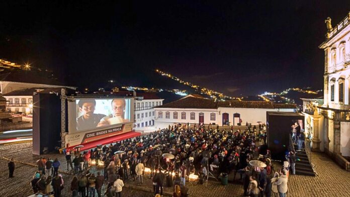 Com programação gratuita, CineOP movimenta Ouro Preto e reforça alerta para segurança nas estradas