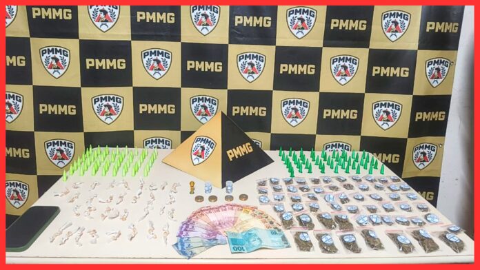 PM apreende 148 pedras de crack, 95 pinos de cocaína e 61 buchas de maconha em Itabirito; 1 preso