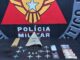 Tenta fugir pelo telhado do vizinho, mas acaba preso com comparsa, drogas e arma em Mariana Tenta fugir pelo telhado do vizinho, mas acaba preso com comparsa, drogas e arma em Mariana
