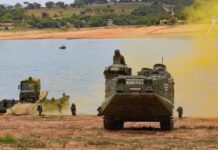 Marinha reúne 2 mil militares em Minas