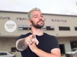 Humorista Victor Sarro apresenta espetáculo “O Rei da Quinta Série” em Itabirito Humorista Victor Sarro apresenta espetáculo "O Rei da Quinta Série" em Itabirito