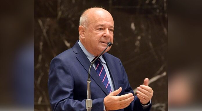 Ouro Preto enfrenta crise financeira e dívida da Prefeitura gira em torno de R$ 40 milhões, diz prefeito Ouro Preto enfrenta crise financeira e dívida da Prefeitura gira em torno de R$ 40 milhões, afirma prefeito