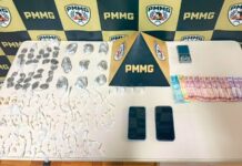 Itabirito: adolescentes de 16 anos são apreendidos com cocaína, crack e maconha no Padre Adelmo Itabirito: adolescentes de 16 anos são apreendidos com cocaína, crack e maconha no Padre Adelmo