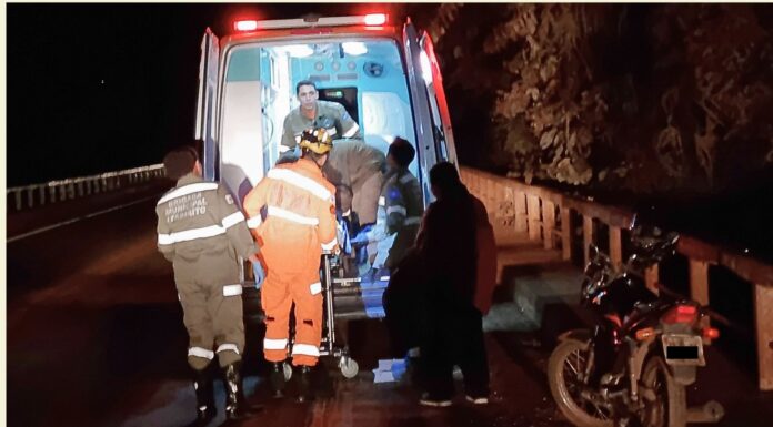 Itabirito: motociclista de Cachoeira do Campo sofre acidente na BR-356 após atingir buraco no canto de viaduto Itabirito: motociclista de Cachoeira do Campo sofre acidente na BR-356 após atingir buraco no canto de viaduto