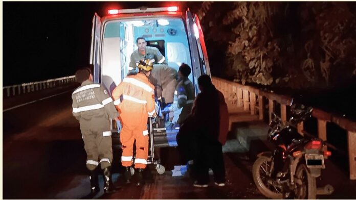 Itabirito: motociclista de Cachoeira do Campo sofre acidente na BR-356 após atingir buraco no canto de viaduto Itabirito: motociclista de Cachoeira do Campo sofre acidente na BR-356 após atingir buraco no canto de viaduto