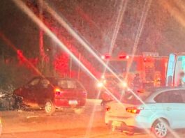 Itabirito: ao acessar a BR-356 pelo Calçadas, carro se envolve em acidente com moto Itabirito: ao acessar a BR-356 pelo Calçadas, carro se envolve em acidente com moto