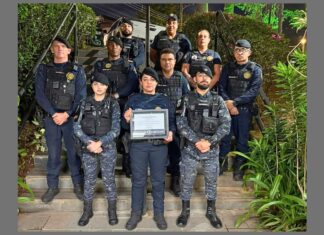 Pelos serviços prestados, GCM de Itabirito recebe homenagem na Câmara Municipal Pelos serviços prestados, GCM de Itabirito recebe homenagem na Câmara Municipal