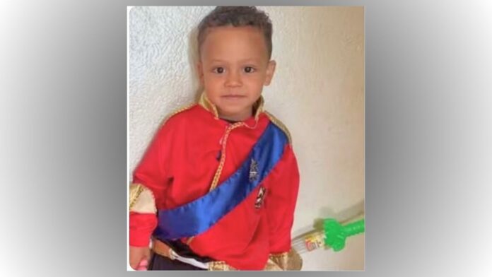 Sepultado menino de 3 anos atropelado em ponto escolar no Água Limpa por jovem inabilitada Sepultado menino de 3 anos atropelado em ponto escolar no Água Limpa por jovem inabilitada