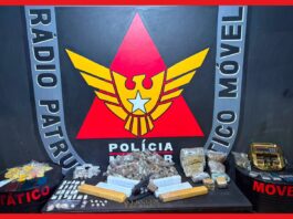 700 comprimidos de ecstasy, 185 porções de ice e arma com mira a laser apreendidos em Ouro Preto 700 comprimidos de ecstasy, 185 porções de ice e arma com mira a laser apreendidos em Ouro Preto