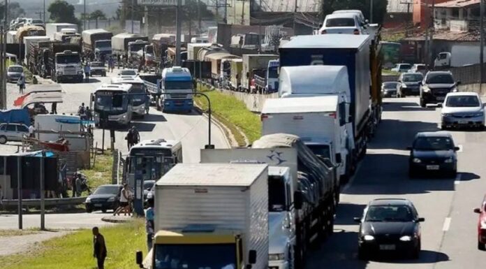 Apagão de caminhoneiros em Minas