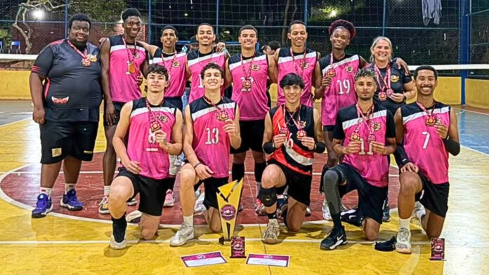 Itabirito: com título invicto e vitória no feminino, Pentas Voleibol celebra fim de semana de conquistas Itabirito: com título invicto e vitória no feminino, Pentas Voleibol celebra fim de semana de conquistas