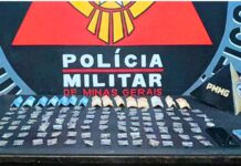 Após denúncia, PM prende traficante com mais de 100 buchas de maconha em Ouro Preto Após denúncia, PM prende traficante com mais de 100 buchas de maconha em Ouro Preto