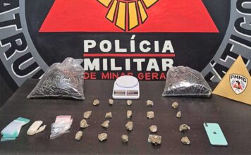 Mariana: denúncia leva PM a apreender adolescente (de 16 anos) por tráfico de drogas no Prainha Mariana: denúncia leva PM a apreender adolescente (de 16 anos) por tráfico de drogas no Prainha