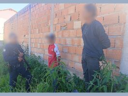 Itabirito: jovem com tornozeleira eletrônica fuma crack com amigo em mato do São José e os 2 se dão mal Itabirito: jovem com tornozeleira eletrônica fuma crack com amigo em mato do São José e os 2 se dão mal