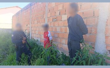 Itabirito: jovem com tornozeleira eletrônica fuma crack com amigo em mato do São José e os 2 se dão mal Itabirito: jovem com tornozeleira eletrônica fuma crack com amigo em mato do São José e os 2 se dão mal