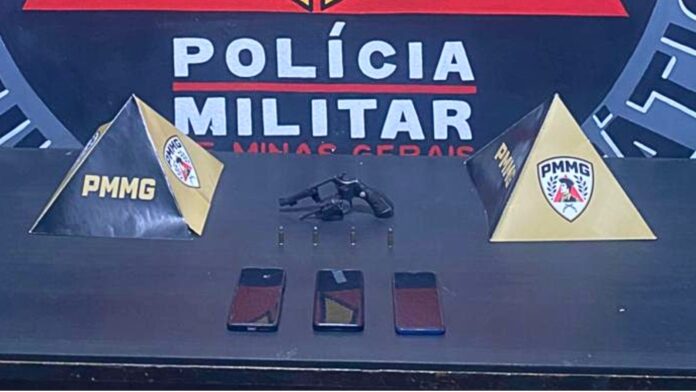 Mariana: homem é preso com revólver e munições no Cabanas Mariana: homem é preso com revólver e munições no Cabanas