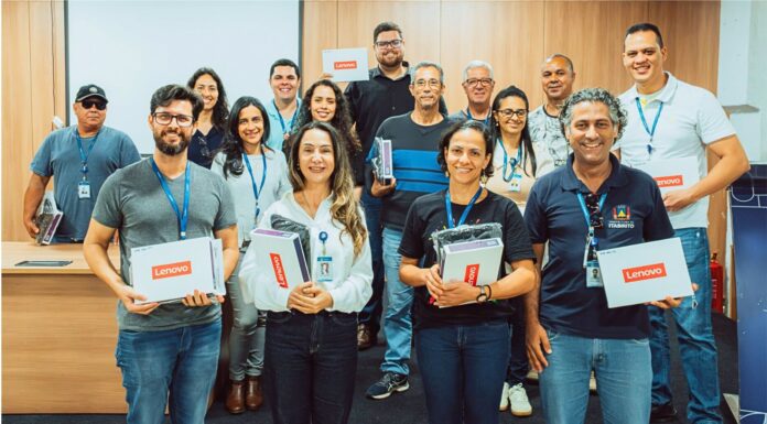 Prefeitura entrega tablets para modernizar rotina dos profissionais da Saúde em Itabirito Prefeitura entrega tablets para modernizar rotina dos profissionais da Saúde em Itabirito