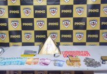 Ouro Preto: homem é preso com crack, skank, 42 munições e R$ 1.858 reais em dinheiro Ouro Preto: homem é preso com crack, skank, 42 munições e R$ 1.858 reais em dinheiro