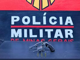 Mariana: após denúncia, PM prende homem com revólver em Cachoeira do Brumado Mariana: após denúncia, PM prende homem com revólver em Cachoeira do Brumado