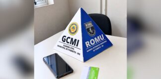 Homem é preso pela GCM após furtar celular dentro da UPA de Itabirito Homem é preso pela GCM após furtar celular dentro da UPA de Itabirito