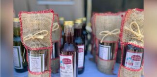 Ouro Preto: Festa da Jabuticaba abre inscrições gratuitas para expositores em Cachoeira do Campo Ouro Preto: Festa da Jabuticaba abre inscrições gratuitas para expositores em Cachoeira do Campo