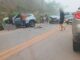 BR-356, Itabirito: choque entre Hilux e Tracker deixa 4 feridos perto do Paraki; helicóptero acionado BR-356, Itabirito: choque entre Hilux e Tracker deixa 4 feridos perto do Paraki; helicóptero acionado