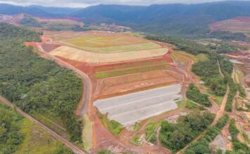 Barragem da Vale em Mariana tem risco elevado após problemas em taludes Barragem da Vale em Mariana tem risco elevado após problemas em taludes