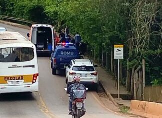 Itabirito: motociclista perde controle da direção e fica ferido perto da ponte entre Padre Adelmo e Padre Eustáquio Itabirito: motociclista perde controle da direção e fica ferido perto da ponte entre Padre Adelmo e Padre Eustáquio