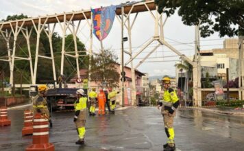 Após temporal, Defesa Civil isola Aqueduto Bicame, em Nova Lima, e orienta moradores a deixarem área Após temporal, Defesa Civil isola Aqueduto Bicame, em Nova Lima, e orienta moradores a deixarem área