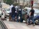 Após avançar sinal fechado, dupla, em bicicleta elétrica, bate em carro no Centro de Itabirito Após avançar sinal fechado, dupla em bicicleta elétrica bate em carro no Centro de Itabirito