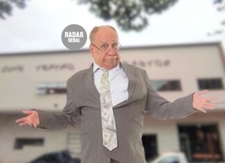 Saulo Laranjeira, conhecido por ‘A Praça é Nossa’, apresenta espetáculo em Itabirito Saulo Laranjeira, conhecido por ‘A Praça é Nossa’, apresenta espetáculo em Itabirito