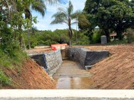 Ouro Preto reforça margens de córrego para proteger pontes contra erosões no Maracujá Ouro Preto reforça margens de córrego para proteger pontes contra erosões no Maracujá