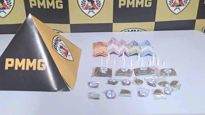 Traficante é preso com cocaína e maconha no Padre Eustáquio, em Itabirito Traficante é preso com cocaína e maconha no Padre Eustáquio, em Itabirito