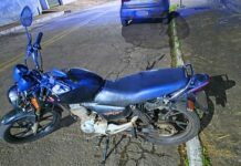 Itabirito: moto furtada é encontrada danificada no Capanema Itabirito: moto furtada é encontrada danificada no Capanema