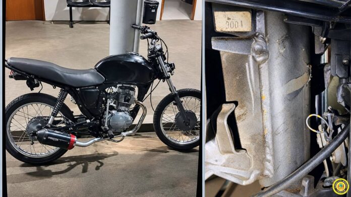 Adolescente é apreendido com moto furtada no Centro de Itabirito Adolescente é apreendido com moto furtada no Centro de Itabirito