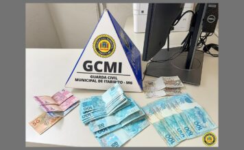 Itabirito: R$ 4.114 furtados de idoso são encontrados com ‘funcionária’ que trabalhava na casa dele Itabirito: R$ 4.114 furtados de idoso são encontrados com 'funcionária' que trabalhava na casa dele